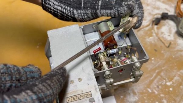 В разборе РАДИОСТАНЦИЯ Р-311