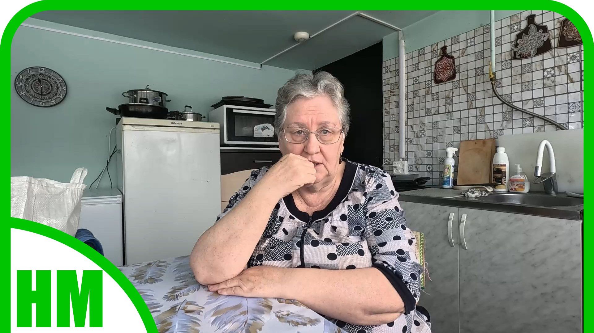 16 февраля. Обычный день. Утром блины. Днём работа. смотреть онлайн