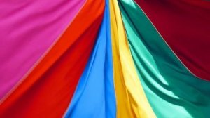 Цвет одежды и чувства