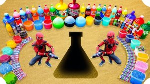 Мультики для детей ималышей. Делаем колбу из песка. Эксперименты на песке с Ментосом и газировками