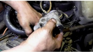 Замена втулок маятника ВАЗ 21213 Нива Тайга