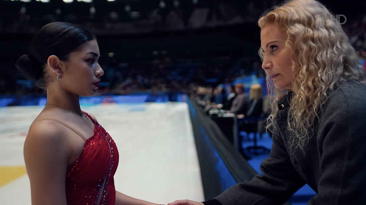 Состоялась премьера документального сериала о российских фигуристах "Жесткий лед". смотреть онлайн