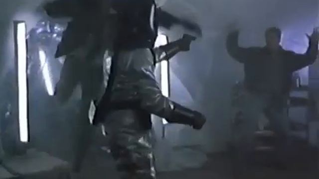 Официальный трейлер 
