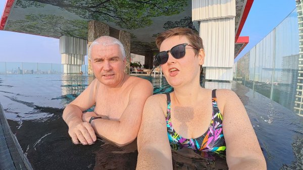 Покажи НАМ КРАСИВЫЙ Таиланд, отдых в Паттайе! Вы ОШИБЛИСЬ каналом ОТВЕТИЛИ всезнайкам и УМНИКАМ Влог