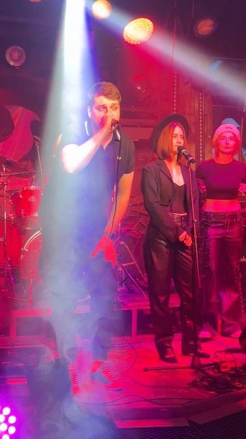 Из метро - Русский город Одесса