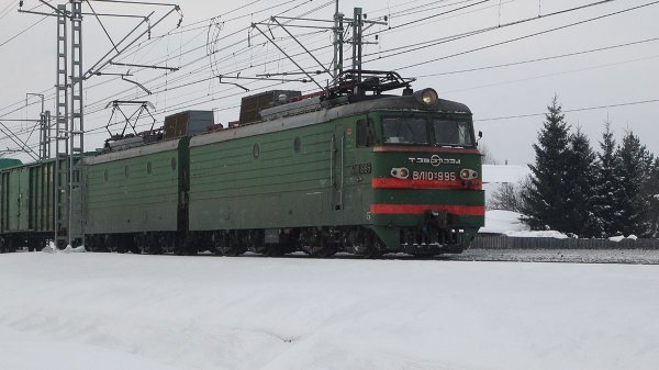 Поезда на перегоне Александров - Балакирево. Граница Московской и Северной железных дорог