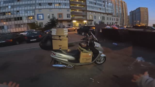 Как я зарабатываю лазая по мусоркам Dumpster Diving RUSSIA # смотреть онлайн