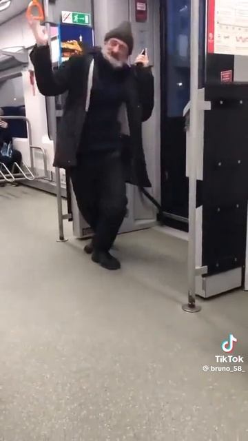 дедушка ты чё!?