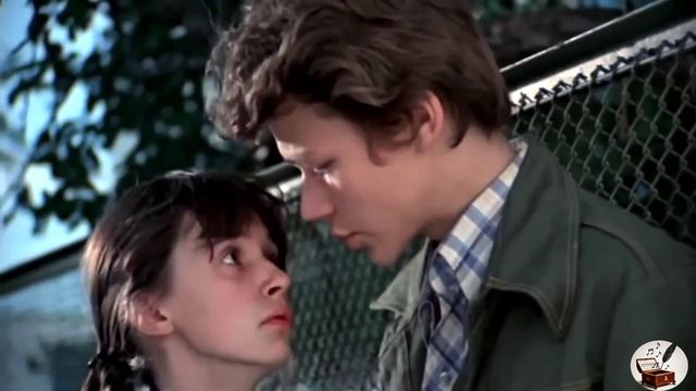 Первый поцелуй|Автор-Ольга Павлова|Стихи, Суно, Видео| Где ж вы-мои поклонники тех подростковых лет? смотреть онлайн