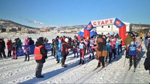 В Магадане прошла открытая всероссийская массовая лыжная гонка «Лыжня России»