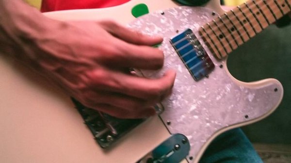 The paper solders - Help Me