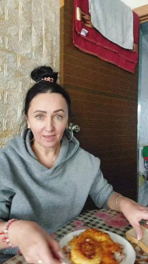 мукбанг/гречка с котлетой