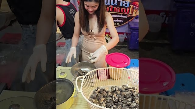 ночной рынок Таиланда. морепродукты