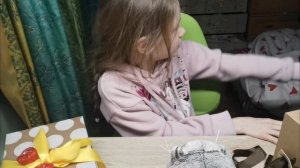 Нас теперь 12