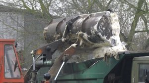 УБОРКА ПРОДОЛЖАЕТСЯ