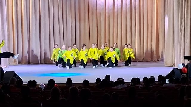Dance Crew