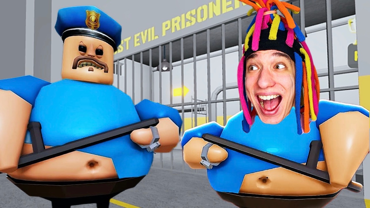 КИТАЙКА СТАЛ ОХРАННИКОМ БАРРИ В ТЮРЬМЕ ROBLOX! смотреть онлайн