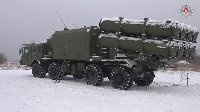 Боевые расчёты БРК «Бал» Балтийского флота поразили условные цели в море смотреть онлайн