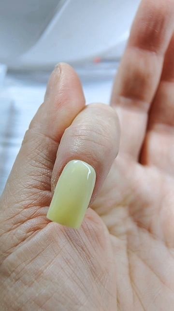 Лайф-как демонстирировать свои гели в соцсетях Peel off base смотреть онлайн