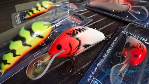 SalMan - реплика на воблеры SALMO HORNET