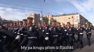 ВДВ - Держись Браток / Николай Емелин [ Hold on, brother ] [ Aguanta, hermano ] [ Letra - Lyrics ]