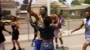 Официальный трейлер "Белые люди не умеют прыгать (1992)"