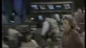 Официальный трейлер "Переключая каналы (1988)"