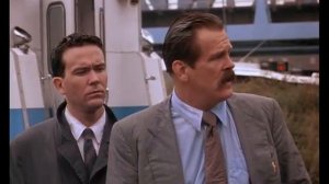 Официальный трейлер "Вопросы и ответы (1990)"