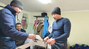 ЗАВТРА ПРИДЁТ КОЖАНЫЙ МЯГКИЙ УГОЛОК ДЛЯ СВИСТУНА .