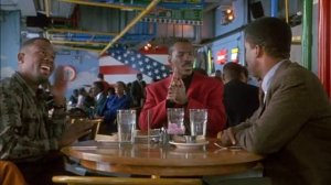 Официальный трейлер "Бумеранг (1992)"