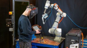 VPG LaserONE создаст центр подготовки по роботизированной лазерной сварке. Н.Н. Евтихиев, канал 360