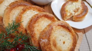 Ватрушки из творожного теста со сметаной.