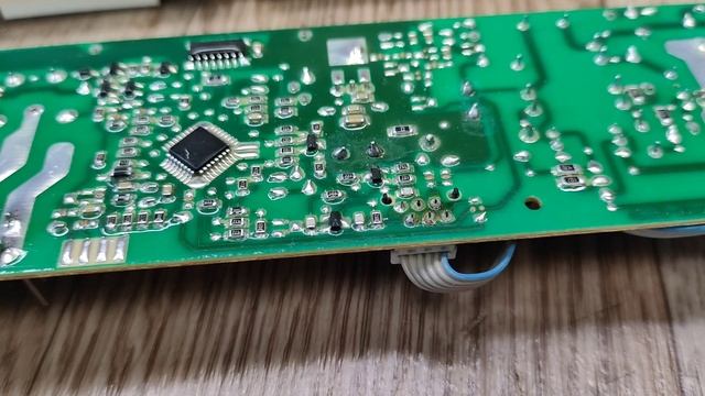 Варочная панель Hotpoint-Ariston ошибка F18