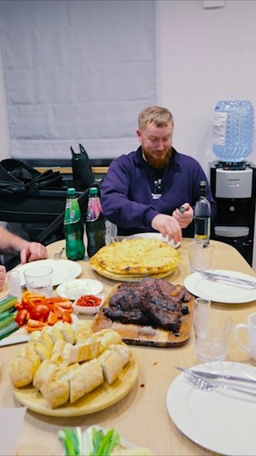 Пополнение в семье и в автопарке Казбековича - жизнь https://t.me/vk_logistik смотреть онлайн