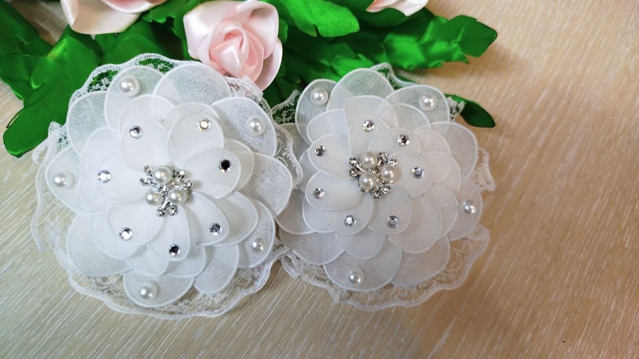 МК. Нарядные, белые бантики из нейлона