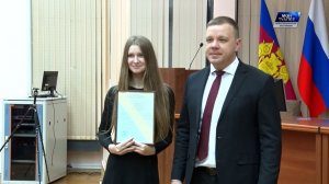 Молодым семьям Туапсинского округа вручены сертификаты на улучшение жилищных условий