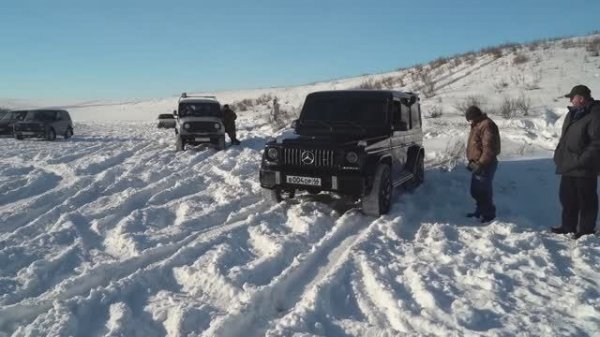 ЧТО МОГУТ ГЕЛИК, TANK 300, VOLVO, SUZUKI JIMNY, MITSUBISHI, НИВА, VOLKSWAGEN на снежных ГОРКАХ!