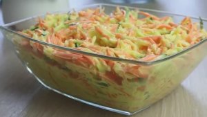 САЛАТ "ШУСТРИК"  Просто и Вкусно! Всего ТРИ ингредиента, а готовится ПЯТЬ минут!