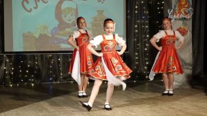 Масленица идёт - весну под руку ведёт