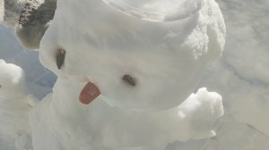 БЕГУ 🏃УГОЩАТЬ😋 ВАСИЛЬ ПЕТРОВИЧА☝️ БЛИНАМИ 🥞🫢😂😂😂. ТОЛЬКО СНЕГ ЧИЩУ 🙄САМА🤫😂