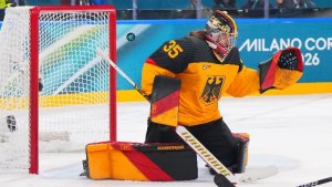 Олимпиада. Хоккей. Германия - Франция 17.02.2026