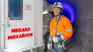 Новая традиция ВолгаКалия: именные комбайны заступают на трудовую вахту