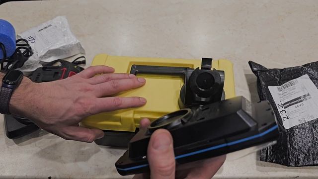 Ящик для хранения транпортировки и использования эхолота Garmin 4cv на льду