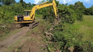Помогаем бедным!Удивительное дорожное строительство в отдаленных районах на склоне холма