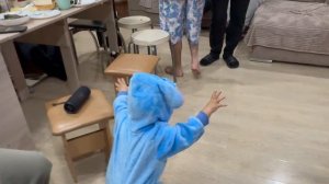 Самир танцует