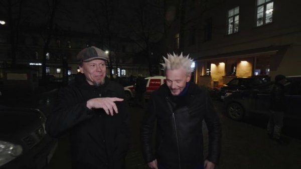 Советское детство и 90-е в Питере. Прогулка с Гариком Богомазовым (ex «Отпетые мошенники»)