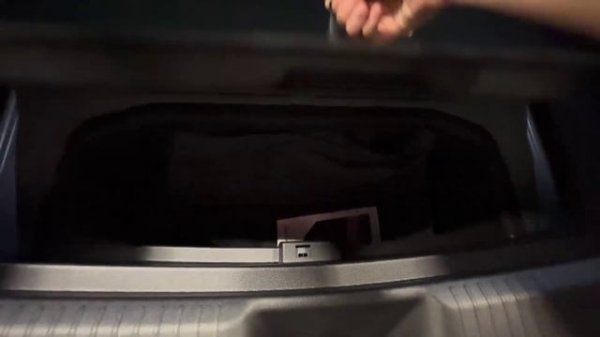 Cupra Tavascan 2025 обзор