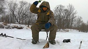 Зимняя РЫБАЛКА в ТАЙГЕ 2026! Зимняя удочка и не секретная насадка для ловли Ленка и Хариуса