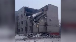 В Ленинградской области выясняют причины обрушения здания военной полиции.