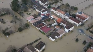 Масштабные наводнения во Франции